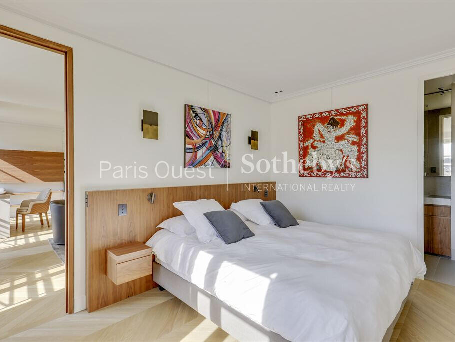 Apartment Paris 8e