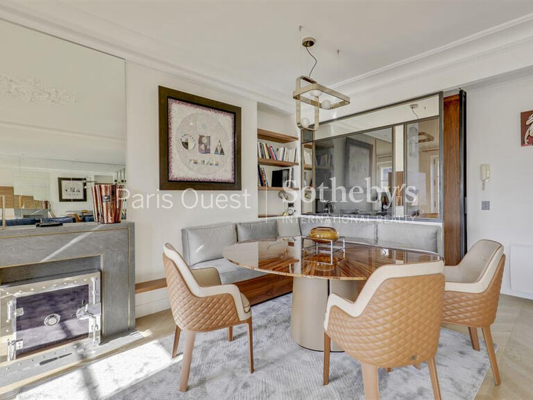 Apartment Paris 8e - 2 bedrooms - 87m²