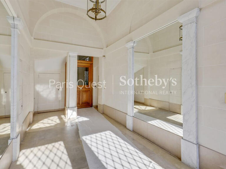 Apartment Paris 8e - 2 bedrooms - 87m²