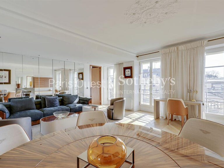 Apartment Paris 8e - 2 bedrooms - 87m²