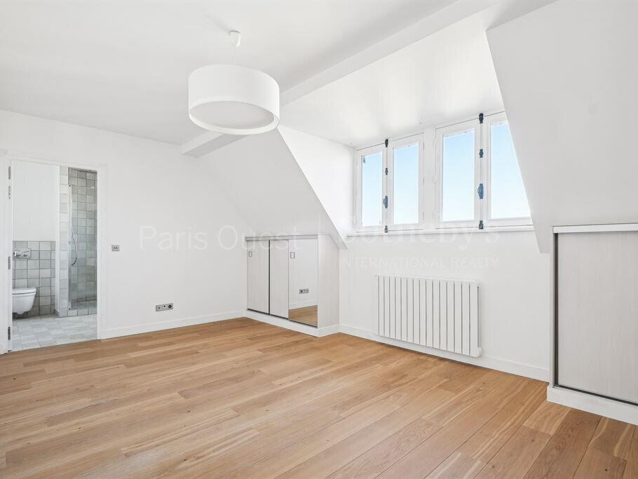 Apartment Paris 8e