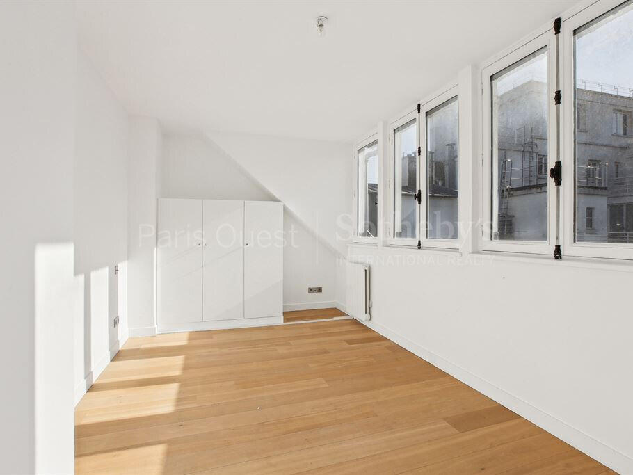 Apartment Paris 8e