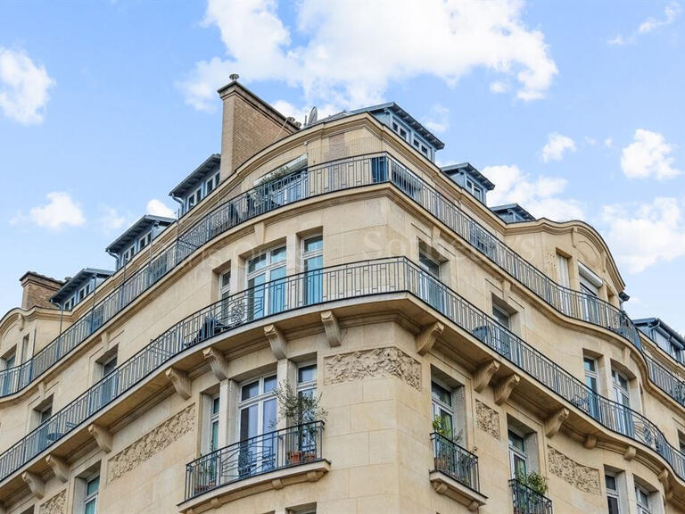 Appartement Paris 8e - 5 chambres - 232m²