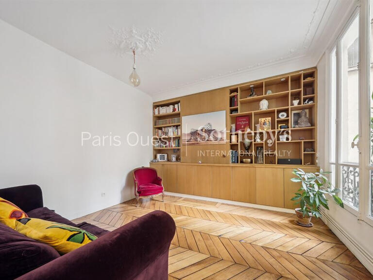 Appartement Paris 8e - 5 chambres - 173m²