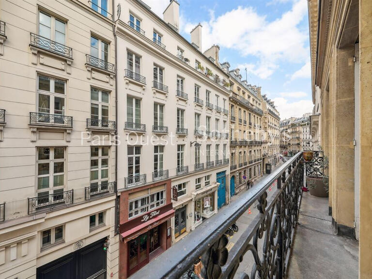 Appartement Paris 8e - 5 chambres - 173m²