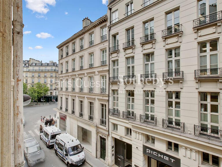 Appartement Paris 8e - 5 chambres - 173m²