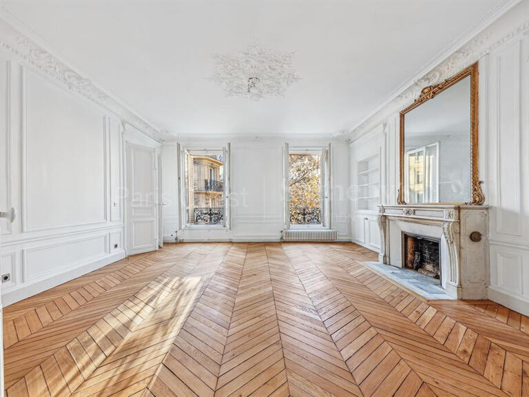 Apartment Paris 8e - 3 bedrooms - 150m²