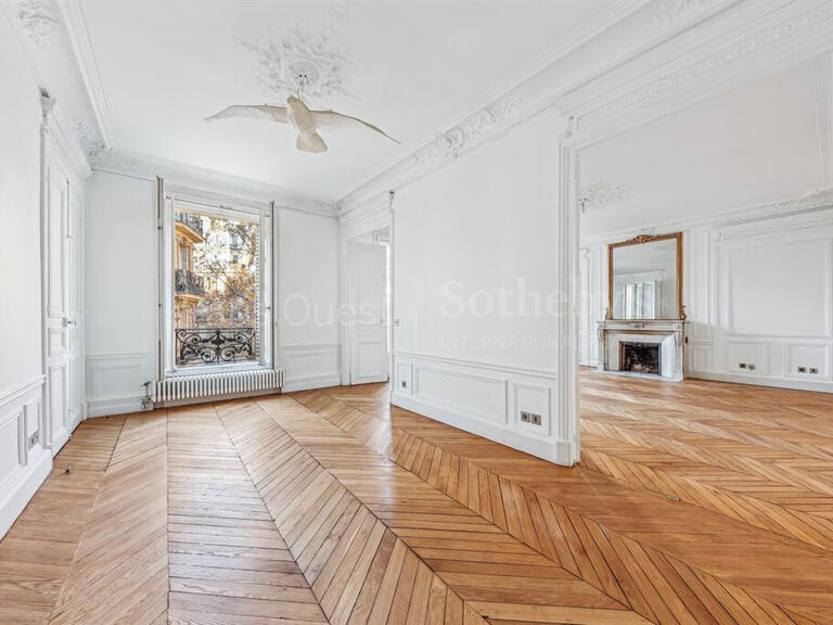 Apartment Paris 8e - 3 bedrooms - 150m²