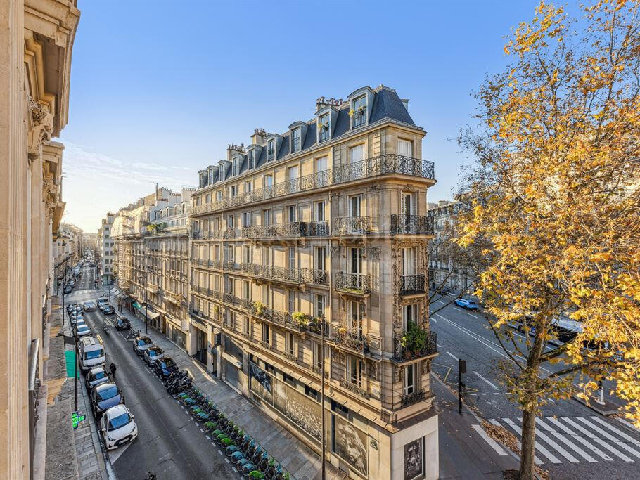 Apartment Paris 8e