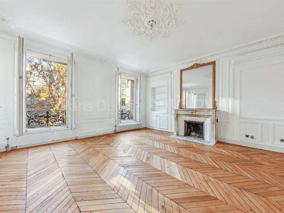 Apartment Paris 8e