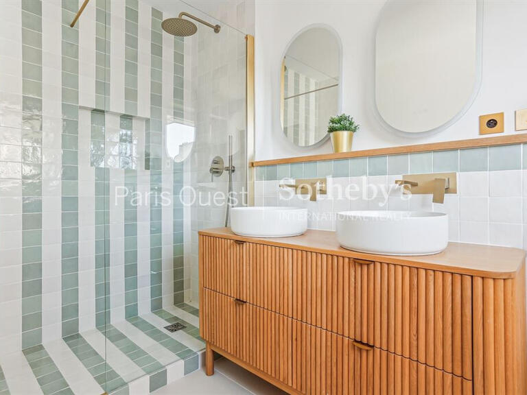 Apartment Paris 8e - 2 bedrooms - 107m²