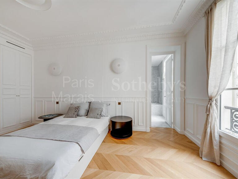 Appartement Paris 8e - 3 chambres - 194m²