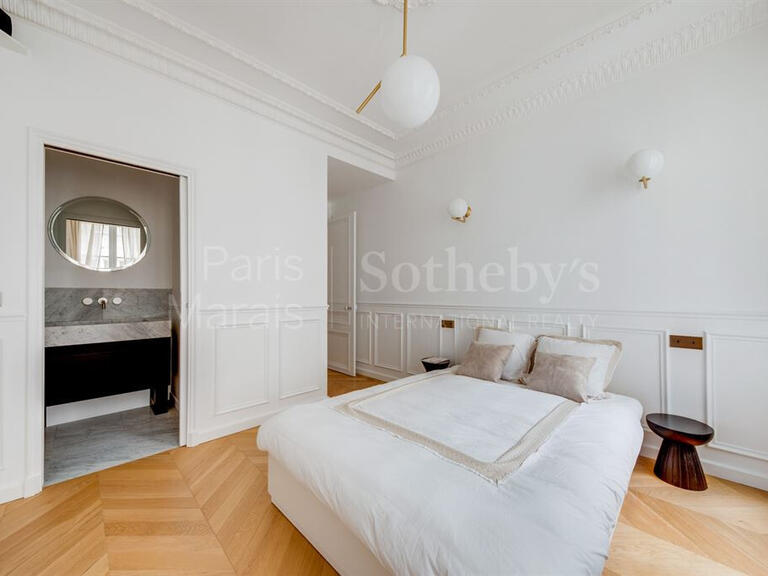 Appartement Paris 8e - 3 chambres - 194m²