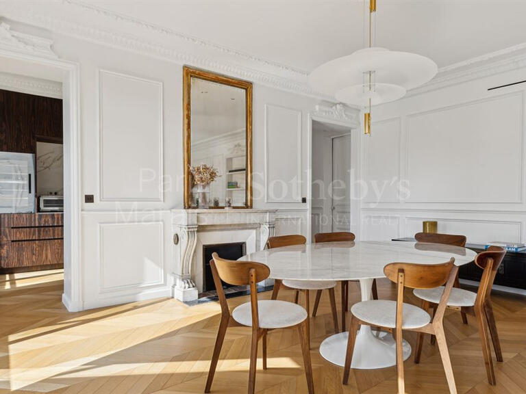 Appartement Paris 8e - 3 chambres - 194m²