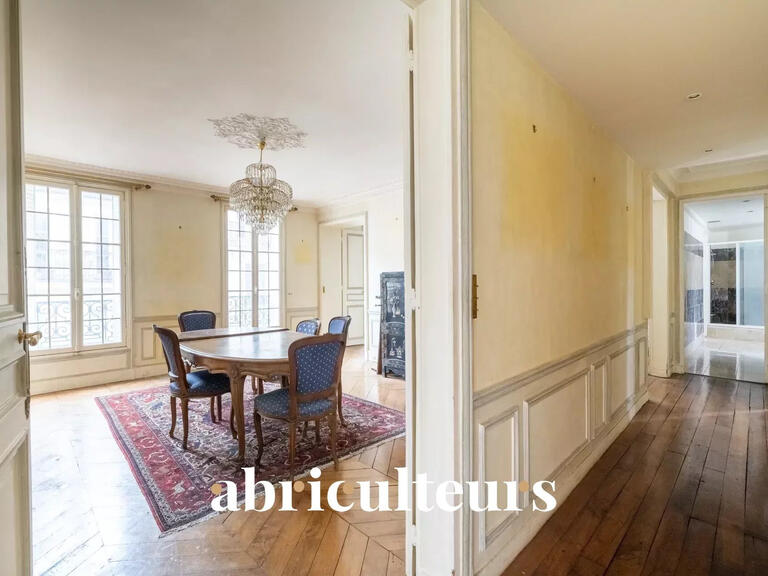 Apartment Paris 8e - 4 bedrooms - 172m²