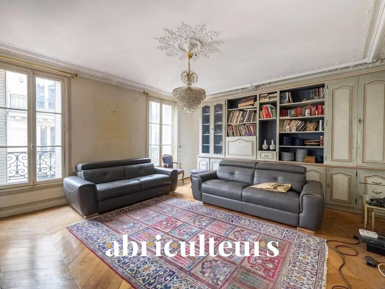 Appartement Paris 8e - 4 chambres - 172m²