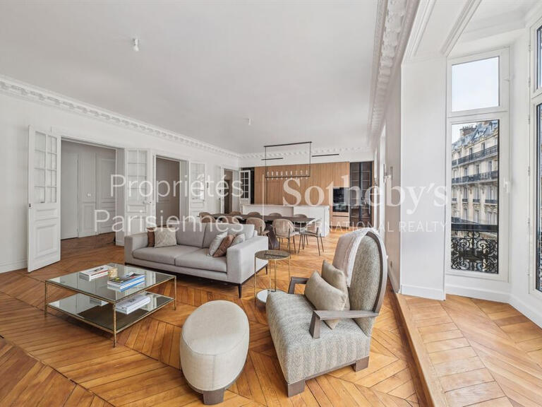 Apartment Paris 8e - 3 bedrooms - 191m²