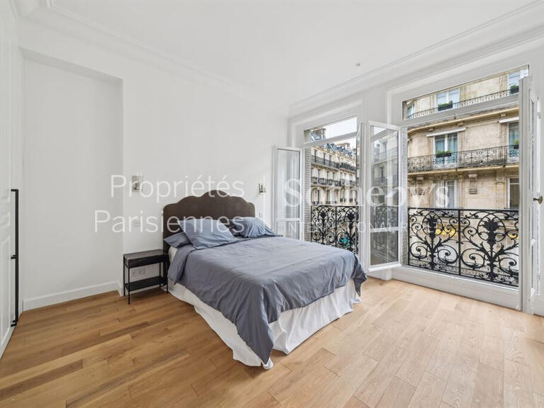 Apartment Paris 8e - 3 bedrooms - 191m²