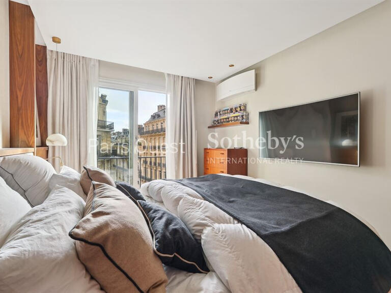 Apartment Paris 8e - 1 bedroom - 56m²