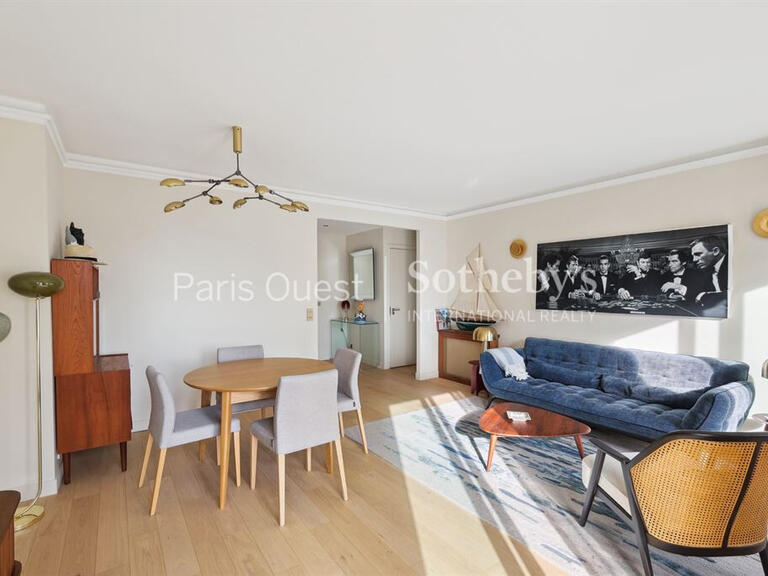 Apartment Paris 8e - 1 bedroom - 56m²