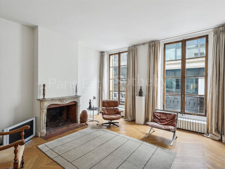 Appartement Paris 8e - 1 chambre - 93m²