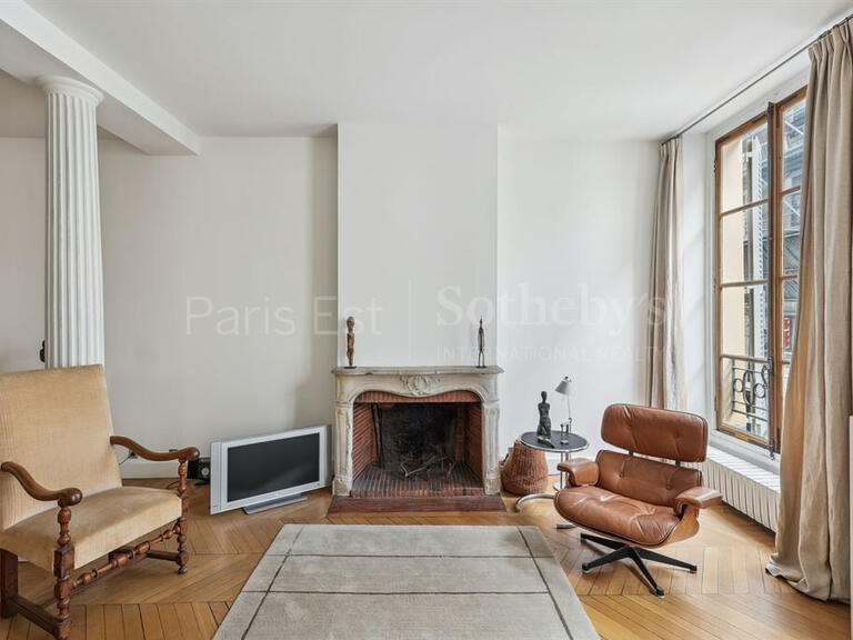 Appartement Paris 8e - 1 chambre - 93m²