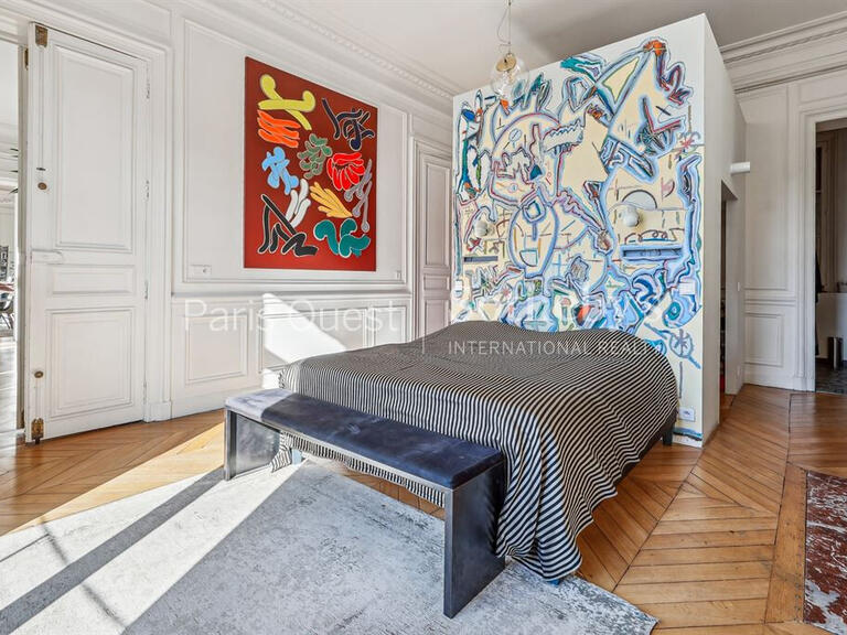 Apartment Paris 8e - 6 bedrooms - 282m²