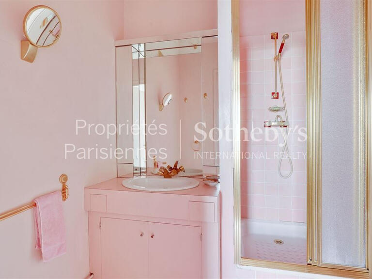 Apartment Paris 8e - 2 bedrooms - 77m²