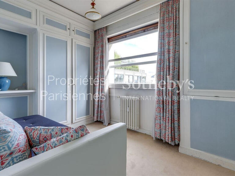 Apartment Paris 8e - 2 bedrooms - 77m²