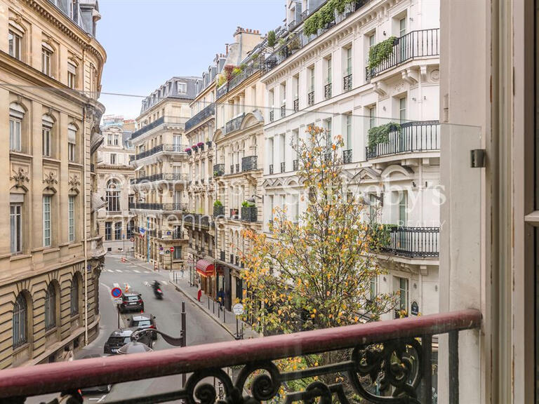 Apartment Paris 8e - 3 bedrooms - 212m²