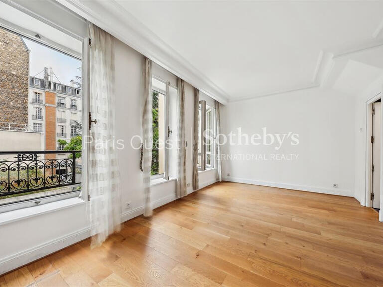 Maison Paris 8e - 6 chambres - 287m²