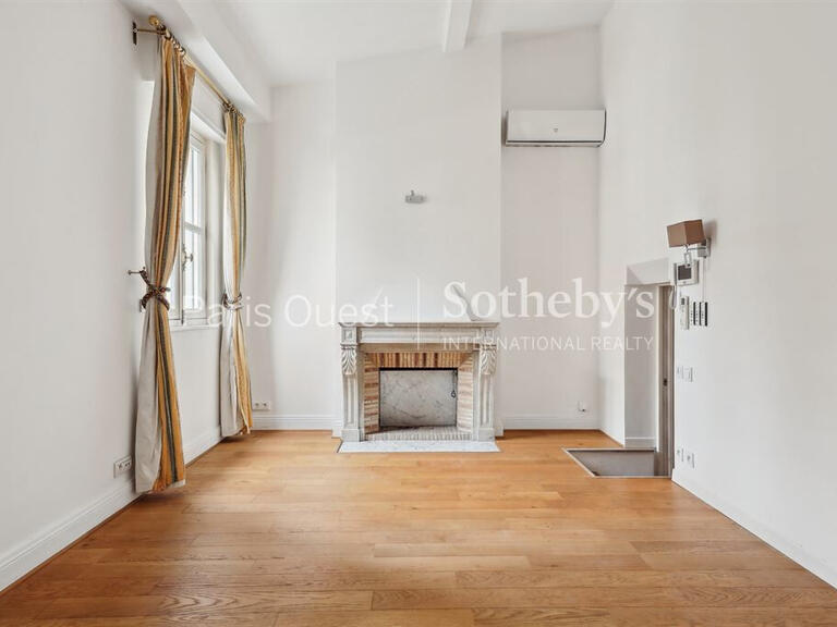 House Paris 8e - 6 bedrooms - 287m²