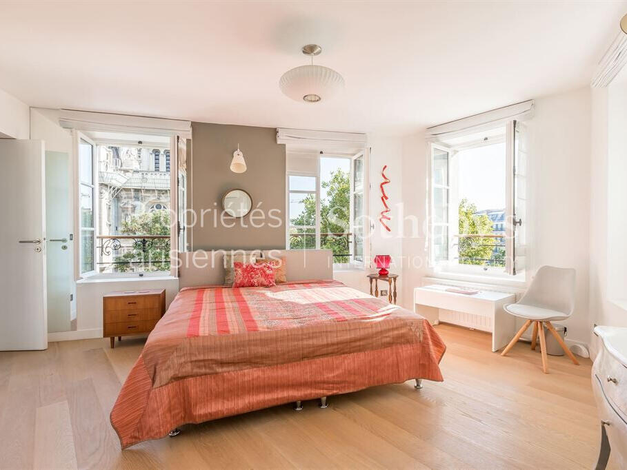 Appartement Paris 9e