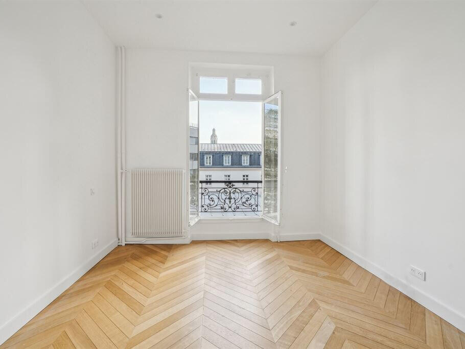 Apartment Paris 9e