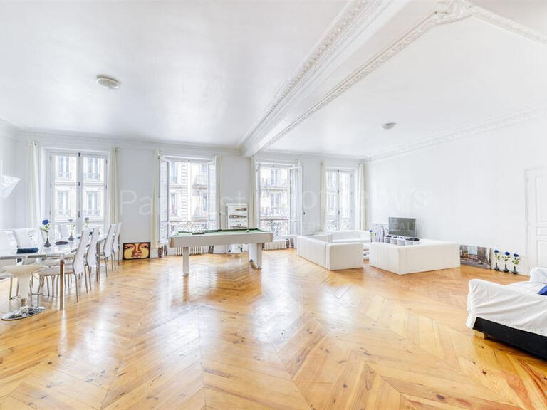 Appartement Paris 9e - 3 chambres - 125m²