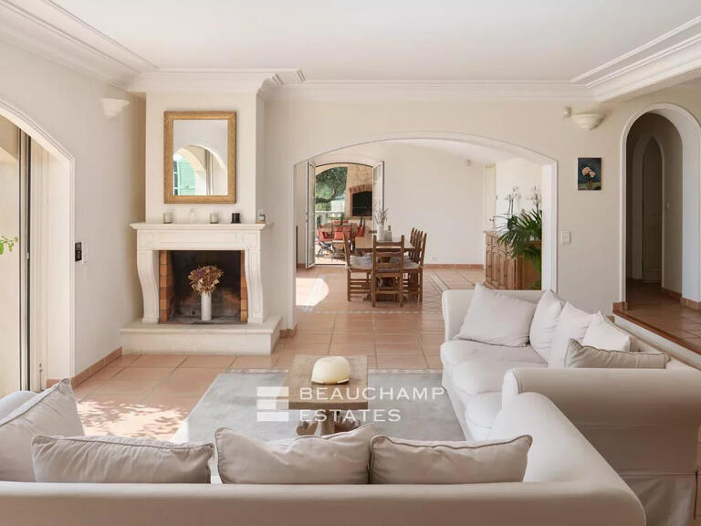 Villa Pégomas - 4 bedrooms - 364m²