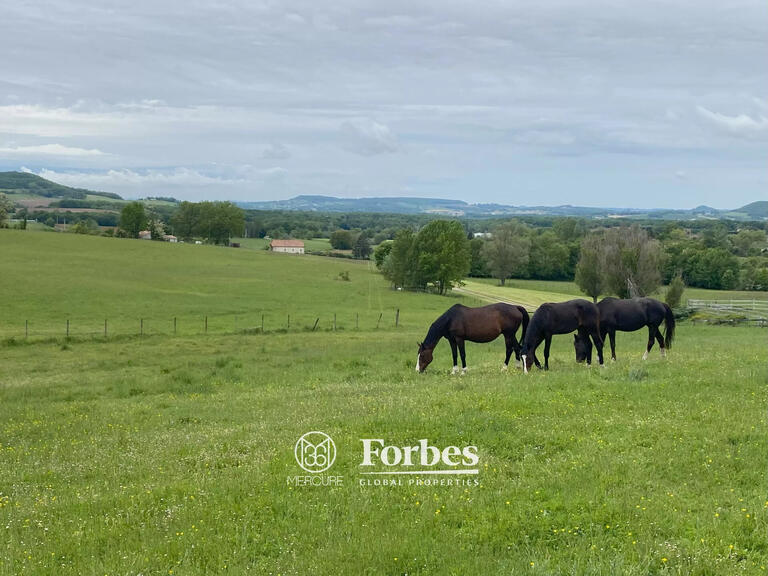 Propriété Penne-d'Agenais - 7 chambres - 1477m²