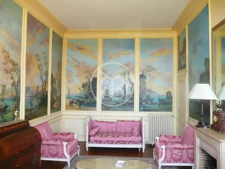 Château Périgueux - 6 chambres - 180000m²