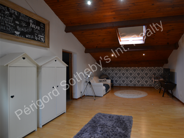 House Périgueux - 5 bedrooms - 375m²