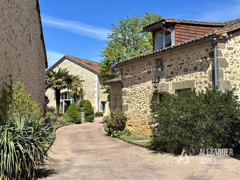 Vente Maison Périgueux - 25 chambres