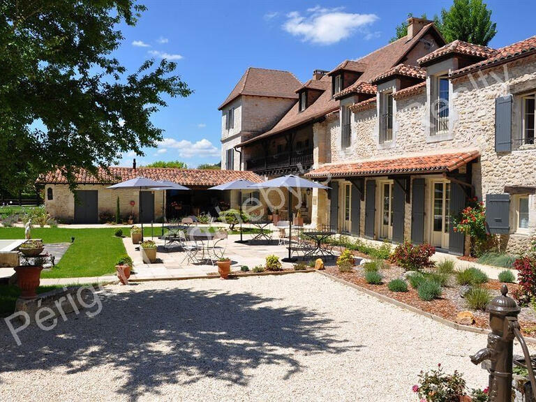 Maison Périgueux - 11 chambres - 677m²