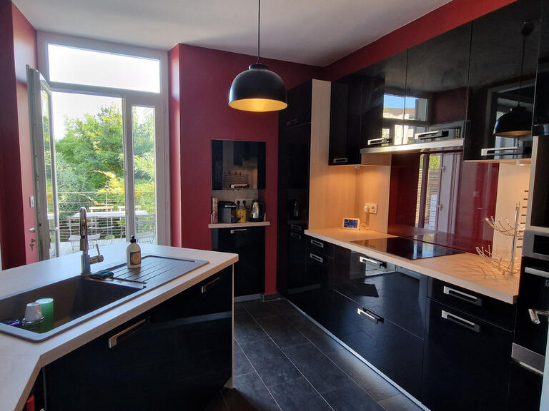 Maison Périgueux - 5 chambres - 204m²