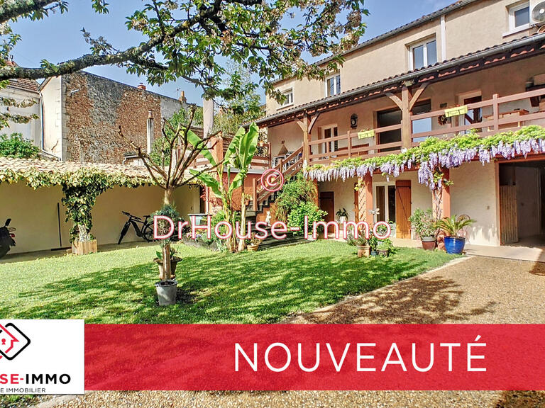 Villa Périgueux - 7 bedrooms - 286m²