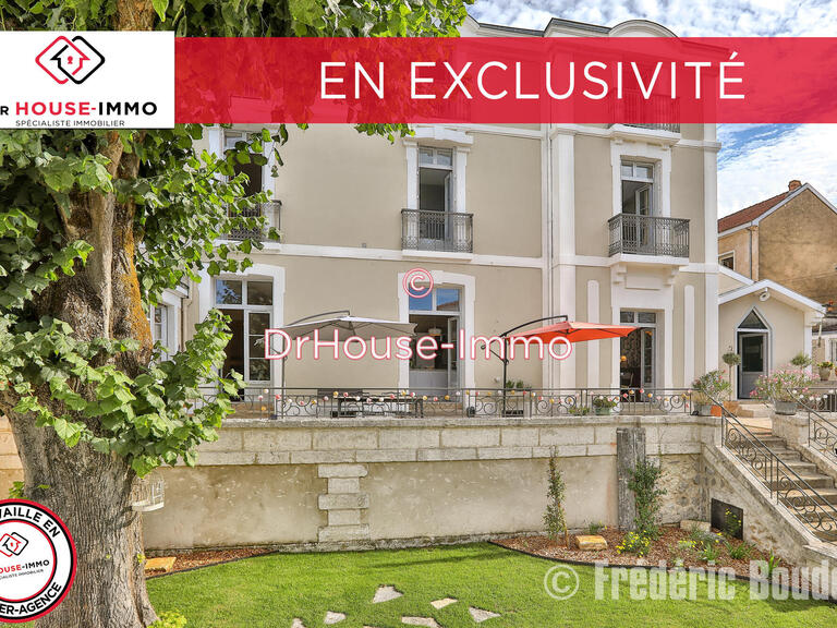 Villa Périgueux - 7 chambres - 391m²