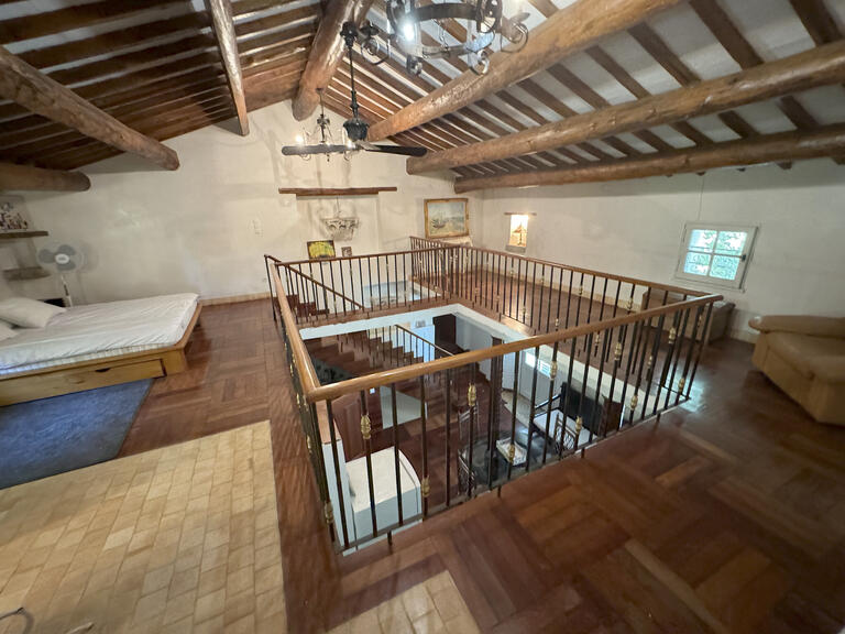 Maison Pernes-les-Fontaines - 6 chambres - 312m²