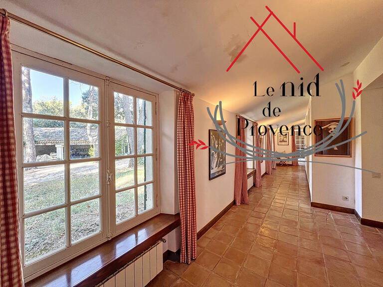 Maison Pernes-les-Fontaines - 6 chambres - 303m²