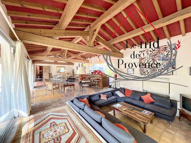 Maison Pernes-les-Fontaines - 6 chambres - 303m²