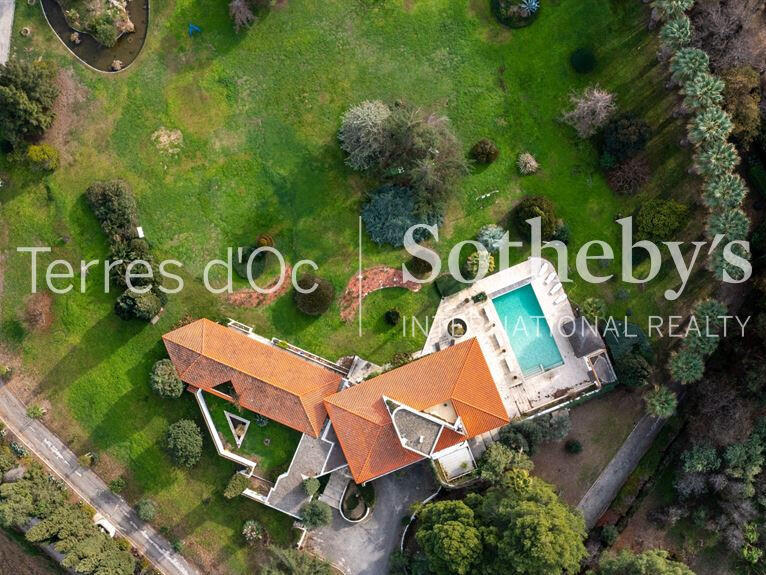 Maison Perpignan - 5 chambres - 381m²