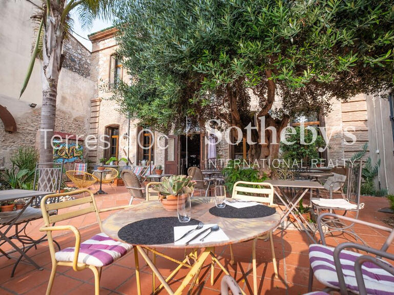 Maison Perpignan - 7 chambres - 368m²