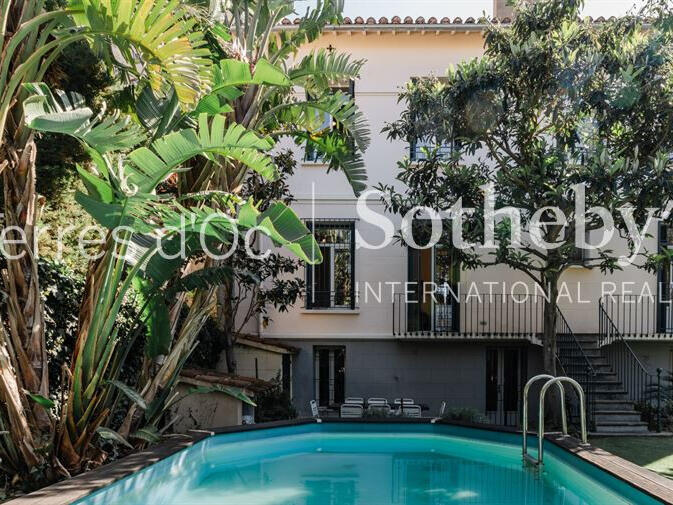 House Perpignan - 8 bedrooms - 456m²